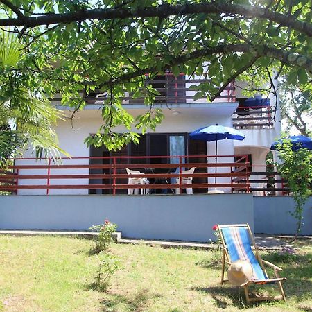 Apartments Brankica Island - Happy Rentals Vantacici Exterior photo