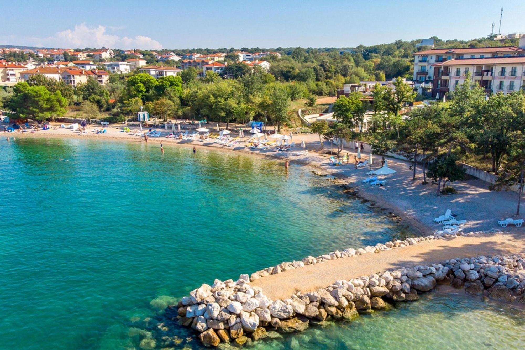 Apartments Brankica Island - Happy Rentals Vantacici Exterior photo